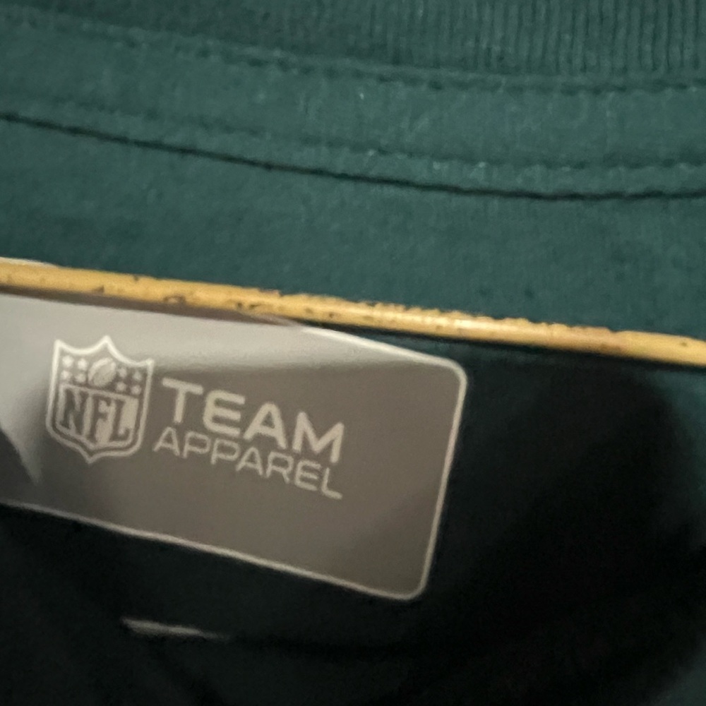 Philadelphia Eagles Long Sleeve Shirt - Picture 5 of 7